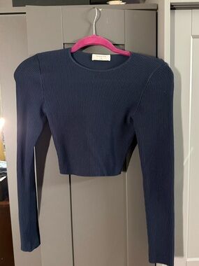 Babaton thick knit crop top